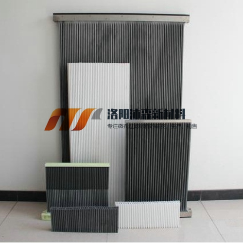 塑燒板濾芯相比除塵布袋的優(yōu)點(diǎn)有哪些？